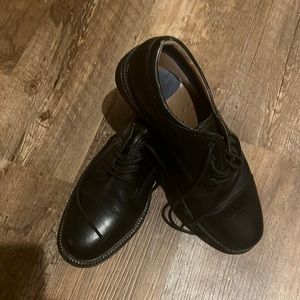 Men’s dress shoes